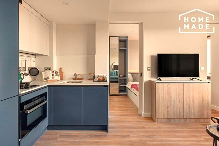 1 Bedroom Flat To Rent In Altura, CR0