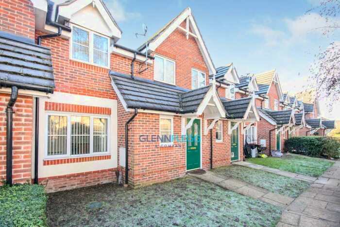 2 Bedroom Terraced House To Rent In Huntington Place, Langley, Berkshire, SL3