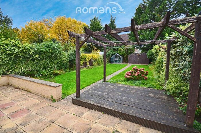 3 Bedroom Semi-Detached House To Rent In Mercian Way, Cippenham, SL1