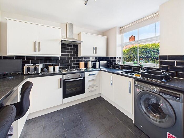 3 Bedroom Semi-Detached House For Sale In Vicars Cross Road, Vicars Cross, CH3