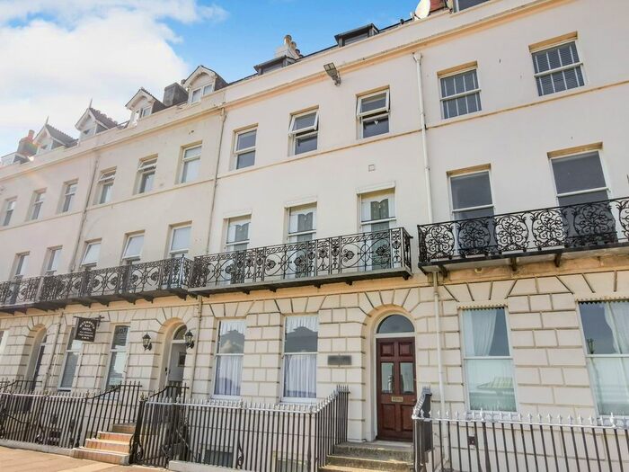 2 Bedroom Flat To Rent In The Esplanade, Weymouth, Dorset, DT4