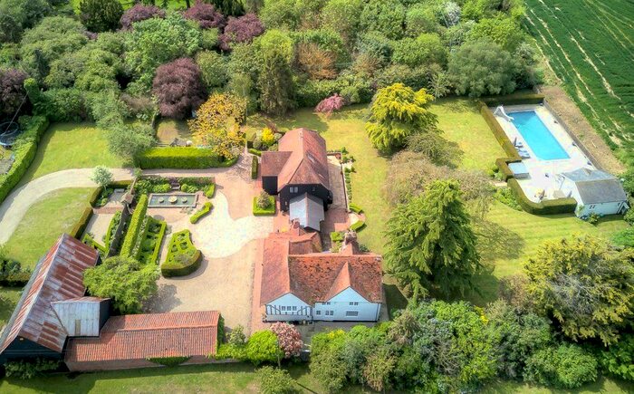 6 Bedroom Detached House For Sale In Hatfield Road, Langford, CM9
