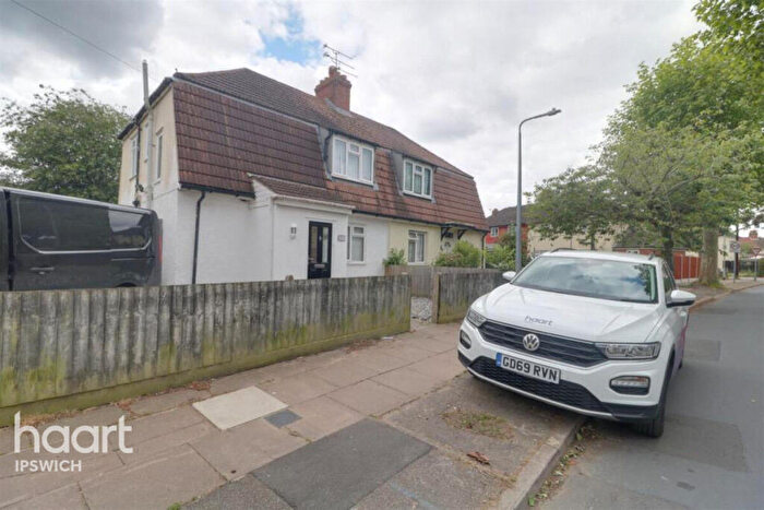 3 Bedroom Semi-Detached House To Rent In Nansen Road, Ipswich, IP3