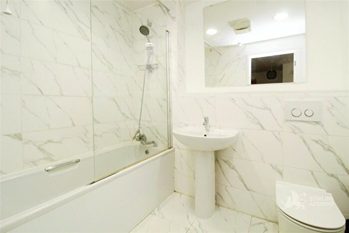 1 Bedroom Apartment To Rent In Whitgift Street, Croydon, CR0