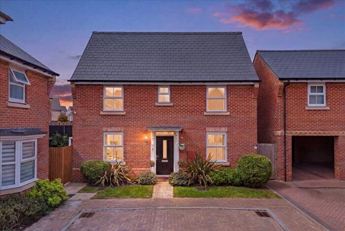 3 Bedroom Detached House For Sale In Atlantic Avenue, Brooklands, Milton Keynes, MK10