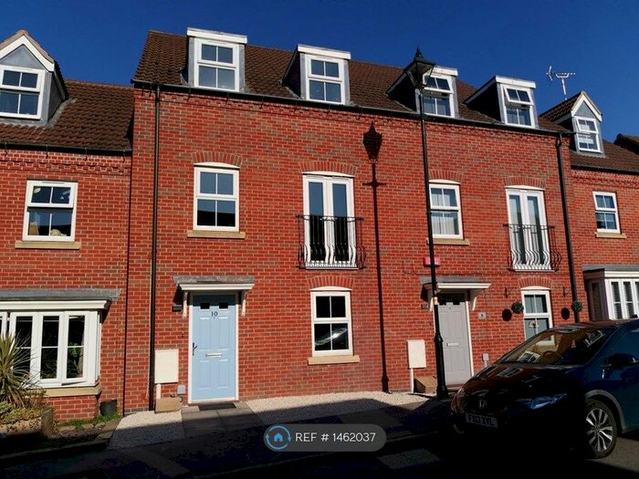 4 Bedroom Terraced House To Rent In Greenfinch Crescent, Witham St. Hughs, Lincoln, LN6