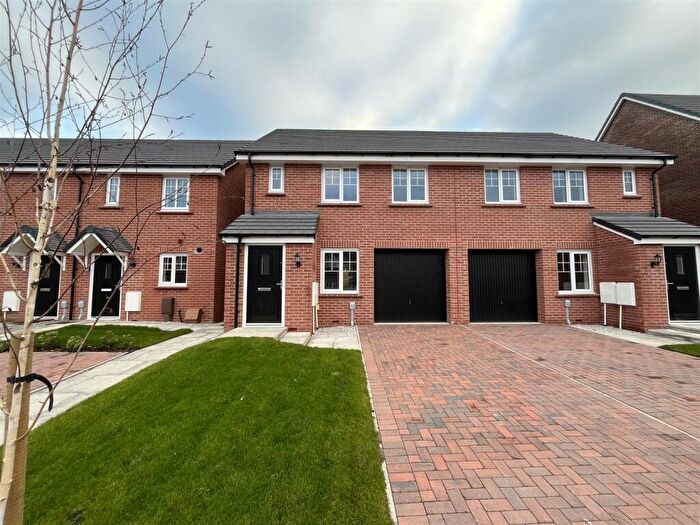 3 Bedroom Semi Detached House To Rent In Newhaven Road, Liverpool, L6