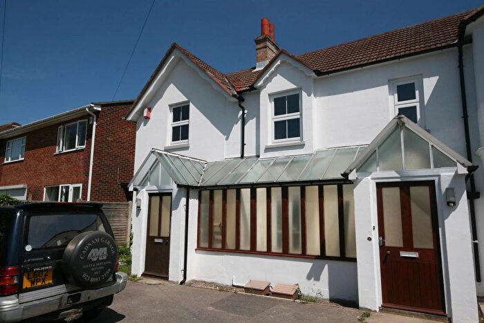 3 Bedroom Semi-Detached House To Rent In Bridge Road, Park Gate, Southampton, SO31