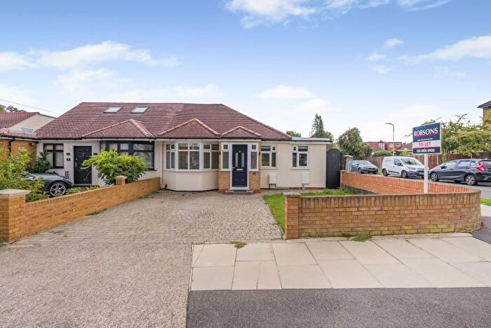 3 Bedroom Bungalow To Rent In Wentworth Drive, Eastcote, Pinner, HA5