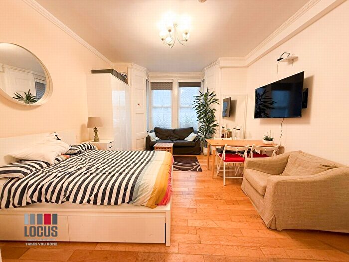 1 Bedroom Studio To Rent In Brownswood Road, Hackney, N4