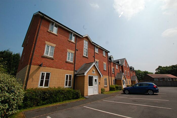 2 Bedroom Flat To Rent In Clifton Park, Clifton, Swinton, Manchester, M27