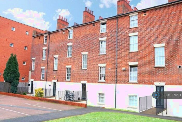 2 Bedroom Flat To Rent In Great Knollys Street, Reading, RG1