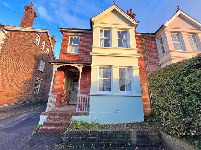 4 Bedroom Semi Detached House For Sale In Hailsham Road, Heathfield, TN21