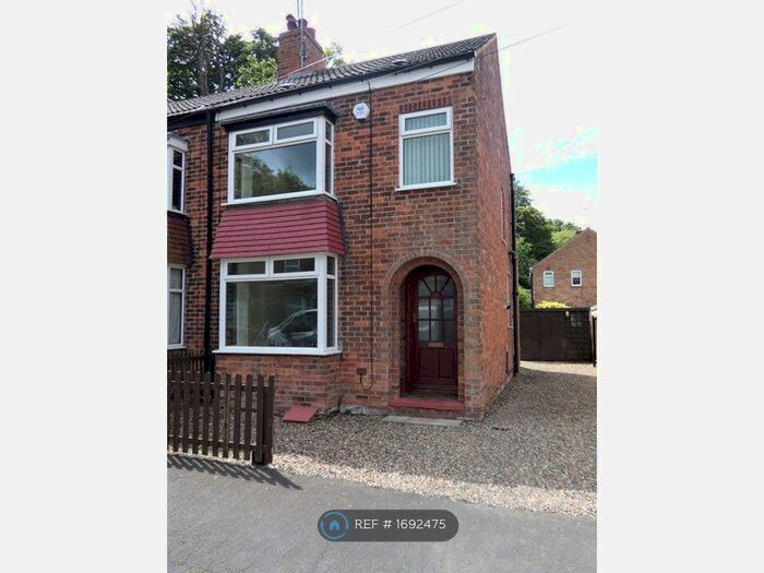 3 Bedroom Semi-Detached House To Rent In Cornwall Street, Cottingham, HU16