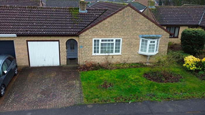 3 Bedroom Detached Bungalow For Sale In Ermine Drive, Navenby, LN5