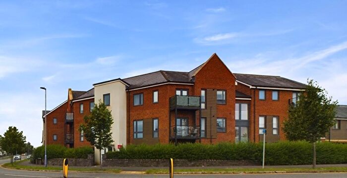 2 Bedroom Flat To Rent In Jenner Boulevard, Emersons Green, Bristol, BS16