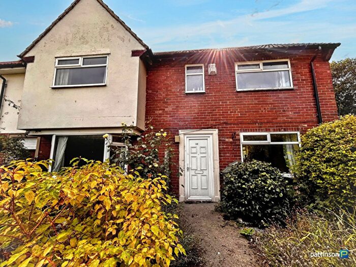 4 Bedroom End Of Terrace House For Sale In Lanchester Avenue, Wrekenton, Gateshead, NE9