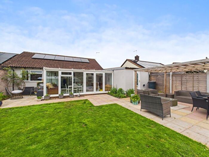 2 Bedroom Bungalow For Sale In Nymet Avenue, Bow, Crediton, Devon, EX17