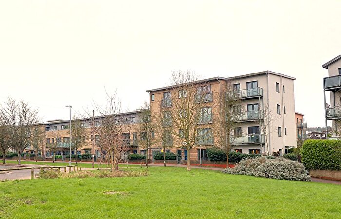 2 Bedroom Flat To Rent In Christie Court, Rollason Way, Brentwood, CM14