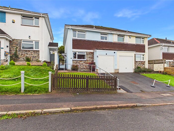 3 Bedroom Semi Detached House For Sale In Grieg Drive, Barnstaple, Devon, EX32
