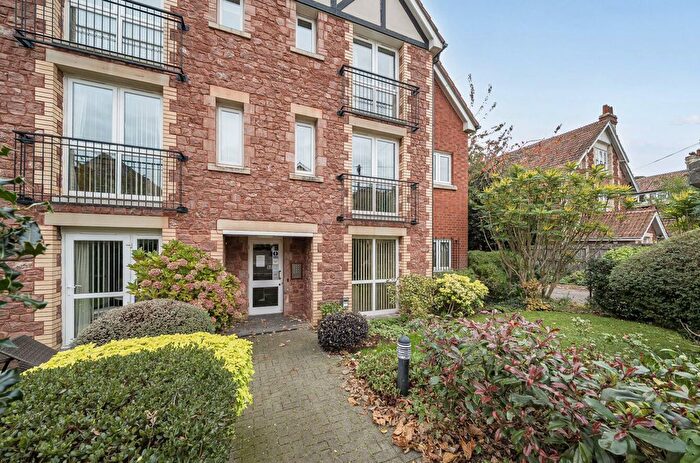 1 Bedroom Flat For Sale In Polsham Park, Paignton, Devon, TQ3