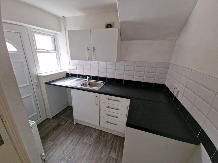 1 Bedroom Flat To Rent In Saltwell Place, Gateshead, NE8
