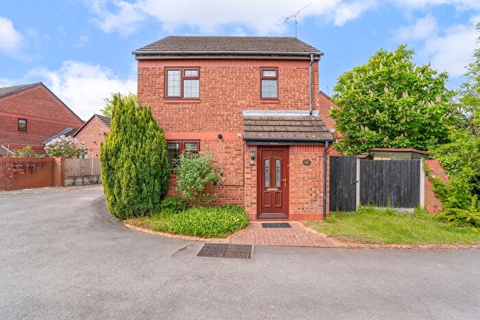 3 Bedroom Detached House For Sale In The Avenue, Summerfield, Hartlebury, DY11