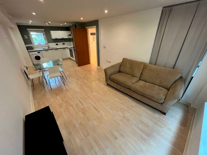 1 Bedroom Apartment To Rent In Simpson Street, Manchester, M4