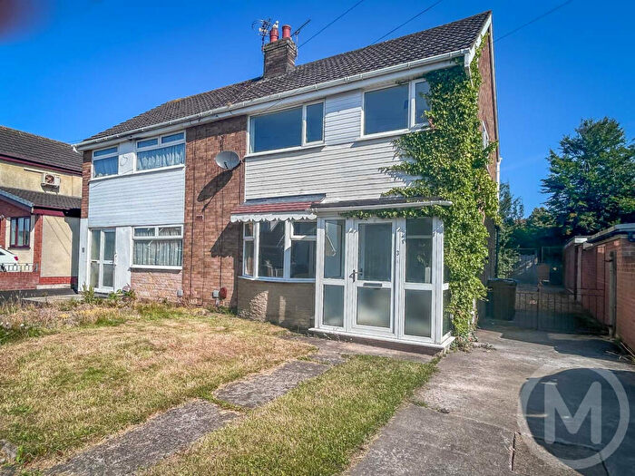3 Bedroom Semi Detached House For Sale In Summerville Avenue, Staining, FY3