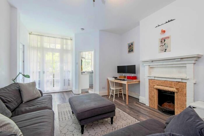 1 Bedroom Flat To Rent In Clive Court, Maida Vale, W9