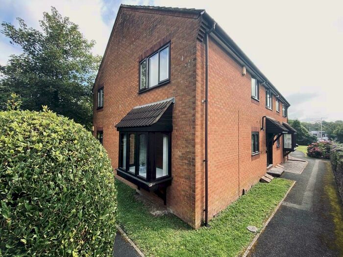 2 Bedroom Flat To Rent In Plympton, Plymouth, PL7