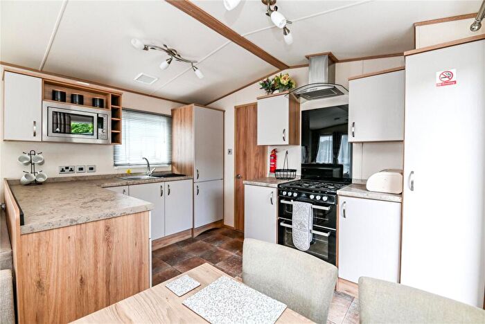 2 Bedroom Park Home For Sale In Beech, Hoburne Bashley Holiday Park, New Milton, Hampshire, BH25