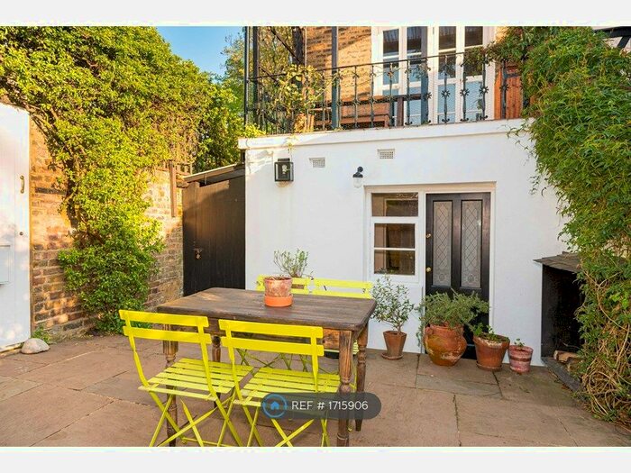 1 Bedroom Flat To Rent In Cassland Road, London, E9