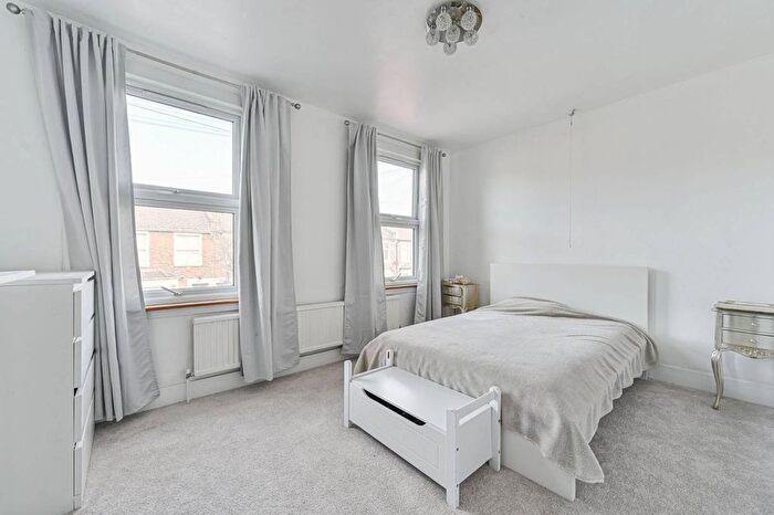 2 Bedroom Terraced House To Rent In Fearon Street, Greenwich, London, SE10