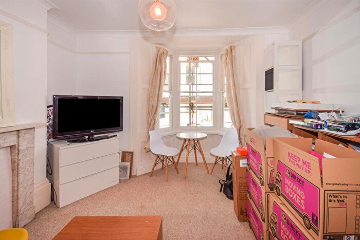 1 Bedroom Apartment To Rent In Montpelier Street, Brighton, BN1