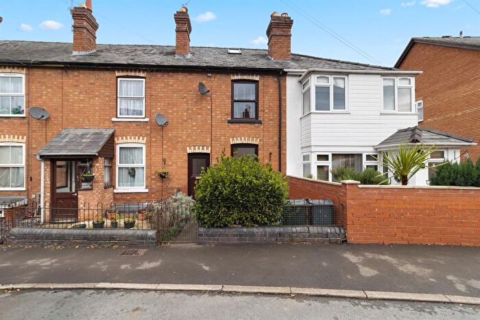 2 Bedroom Terraced House For Sale In Belmont Road, Malvern, WR14