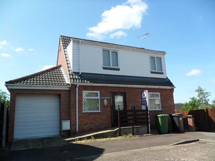 2 Bedroom Detached House To Rent In Fairmead Way, Peterborough, PE3