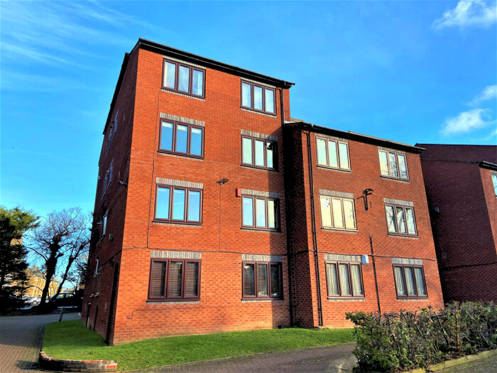 1 Bedroom Flat To Rent In Syon Lodge, Burnt Ash Hill, Lee, SE12