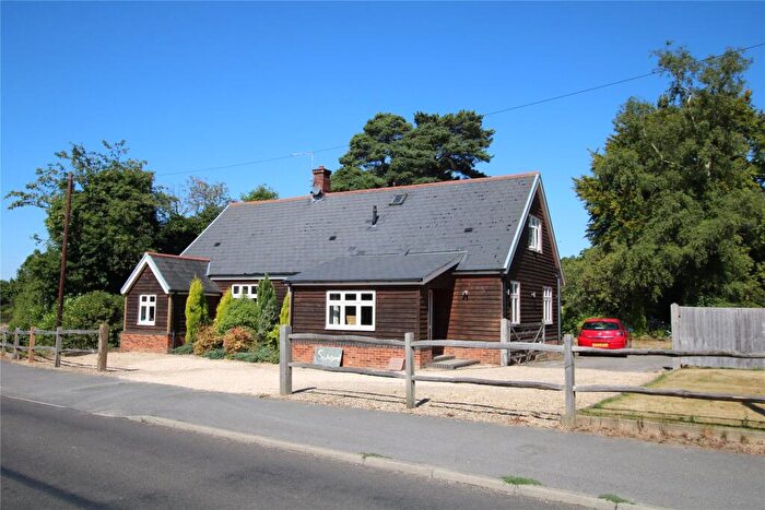 3 Bedroom Detached House For Sale In Portsmouth Road, Hindhead, Surrey, GU26