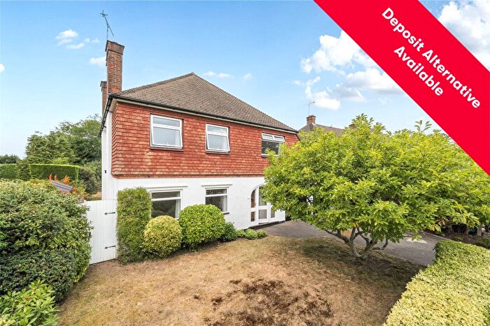 4 Bedroom Detached House To Rent In Lyndhurst Drive, Sevenoaks, Kent, TN13
