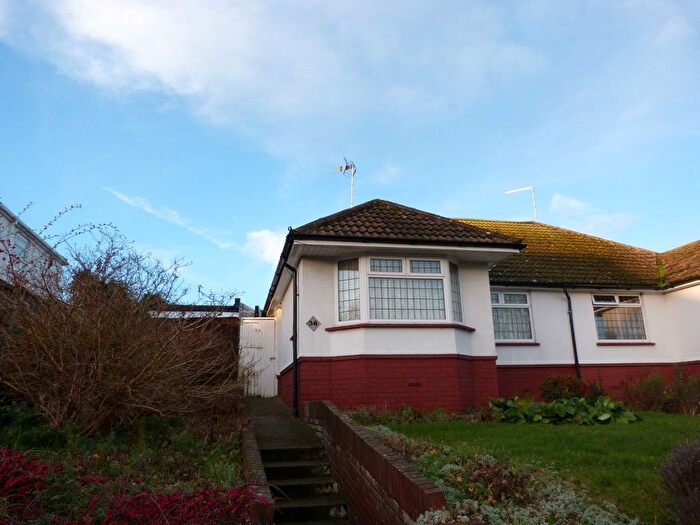 2 Bedroom Bungalow For Sale In Carlton Avenue, Broadstairs, CT10