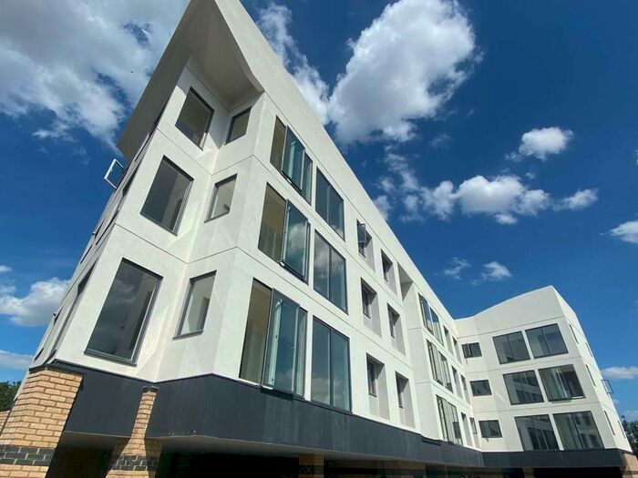 2 Bedroom Apartment To Rent In Albany Court, Albany Road, Sittingbourne, ME10