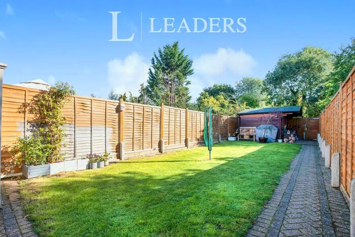 3 Bedroom Semi-Detached House To Rent In Moseley Road, Kenilworth, CV8