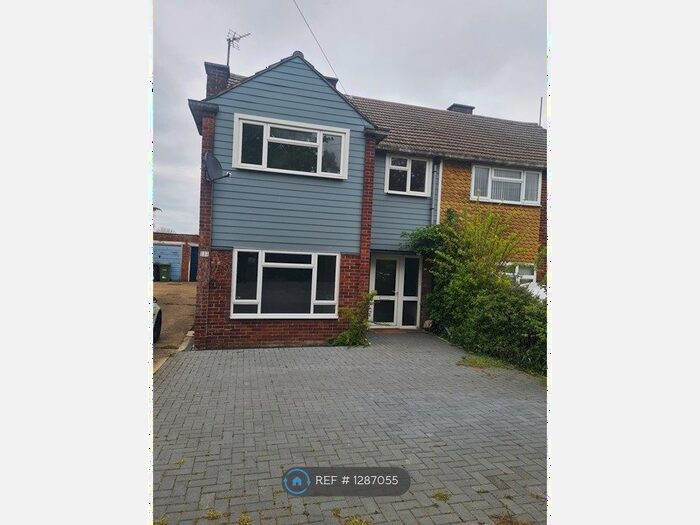 4 Bedroom Semi-Detached House To Rent In Ramsey Road, St. Ives, PE27