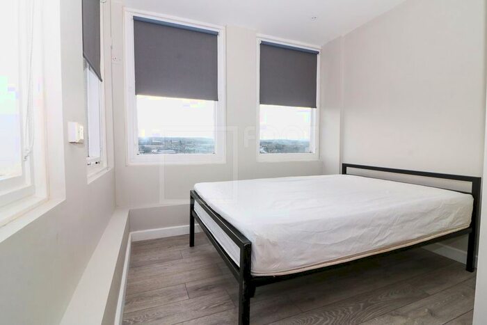 Studio To Rent In Colonnade House, Bradford, BD1