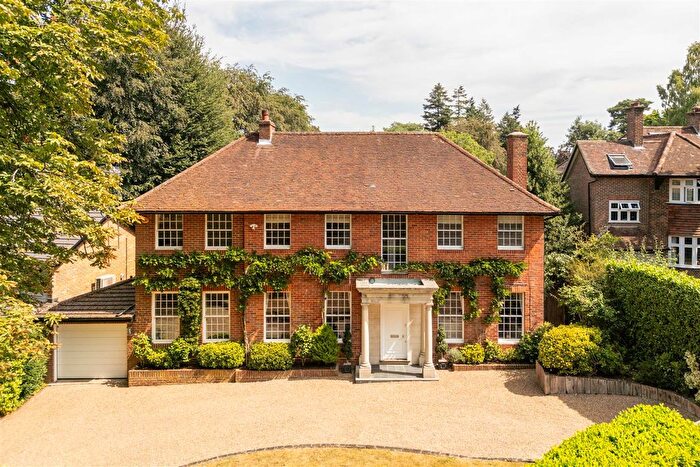 5 Bedroom Detached House For Sale In Ringley Park Avenue, Reigate, RH2