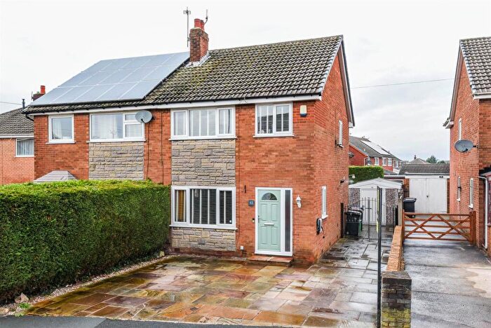 3 Bedroom Semi Detached House For Sale In St. Christines Avenue, Farington, Leyland, PR25