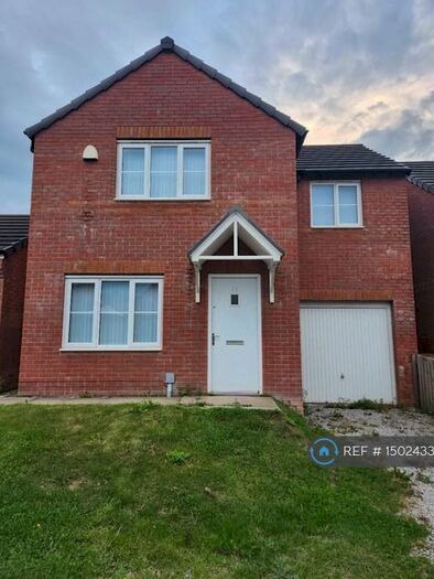3 Bedroom Detached House To Rent In Lowry Way, Rochdale, OL11