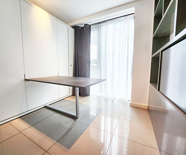 Studio To Rent In Brock Street, NW1