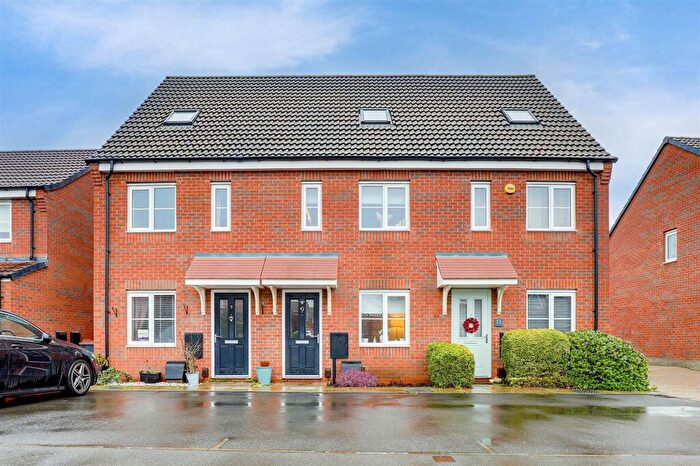 3 Bedroom Terraced House For Sale In Lovesey Avenue, Hucknall, NG15